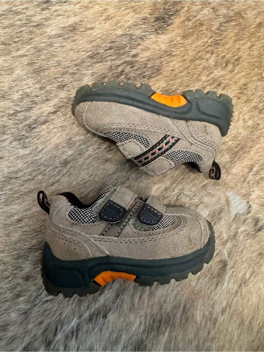 Genuine Kids Baby Size 3 Gray Orange Hiking Shoes Suede Hook & Loop Oshkosh shoe